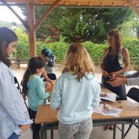 atelier sculpture sur pierre tendre avec Sylviane Selma Courgeau